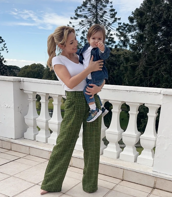 Fabiola y Francisco desde uno de los balcones terraza