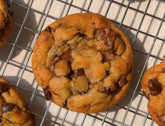 Agus Vives nos enseña cómo hacer las cookies virales de la forma más fácil 