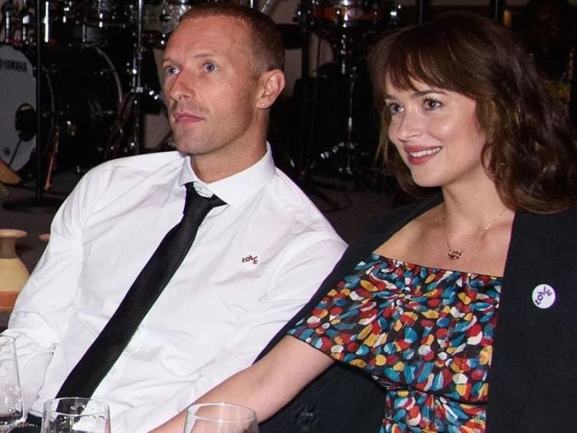 Qué hizo Dakota Johnson para desmentir los rumores de separación de Chris Martin