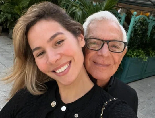 Eduardo Costantini compartió una foto de la panza de Elina: "Gracias vida"