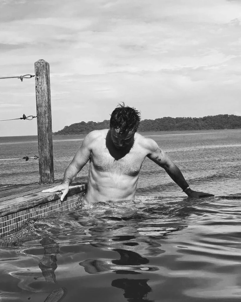 Las fotos de Benjamín Vicuña en Panamá junto a Anita Espasandín