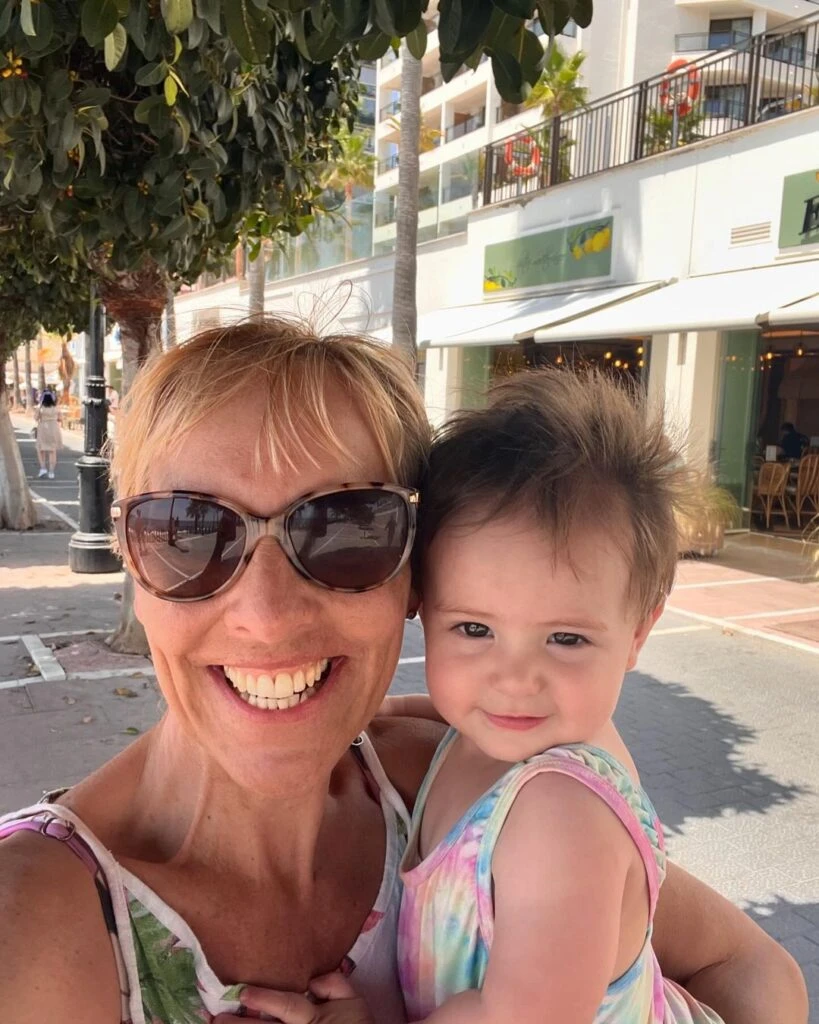 Las fotos del viaje de Jimena Monteverde a España, en familia