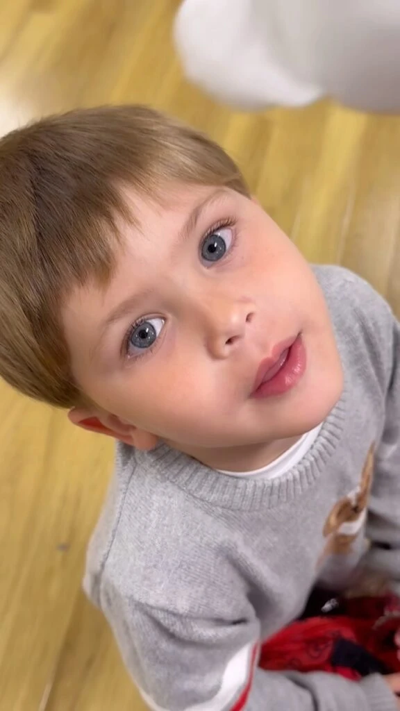 Amancio Vicuña y tierna conversación con la China Suárez