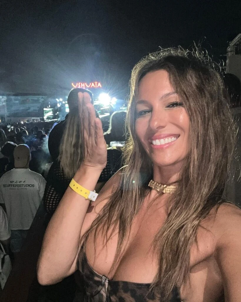 El look de Pampita en la noche ibicenca