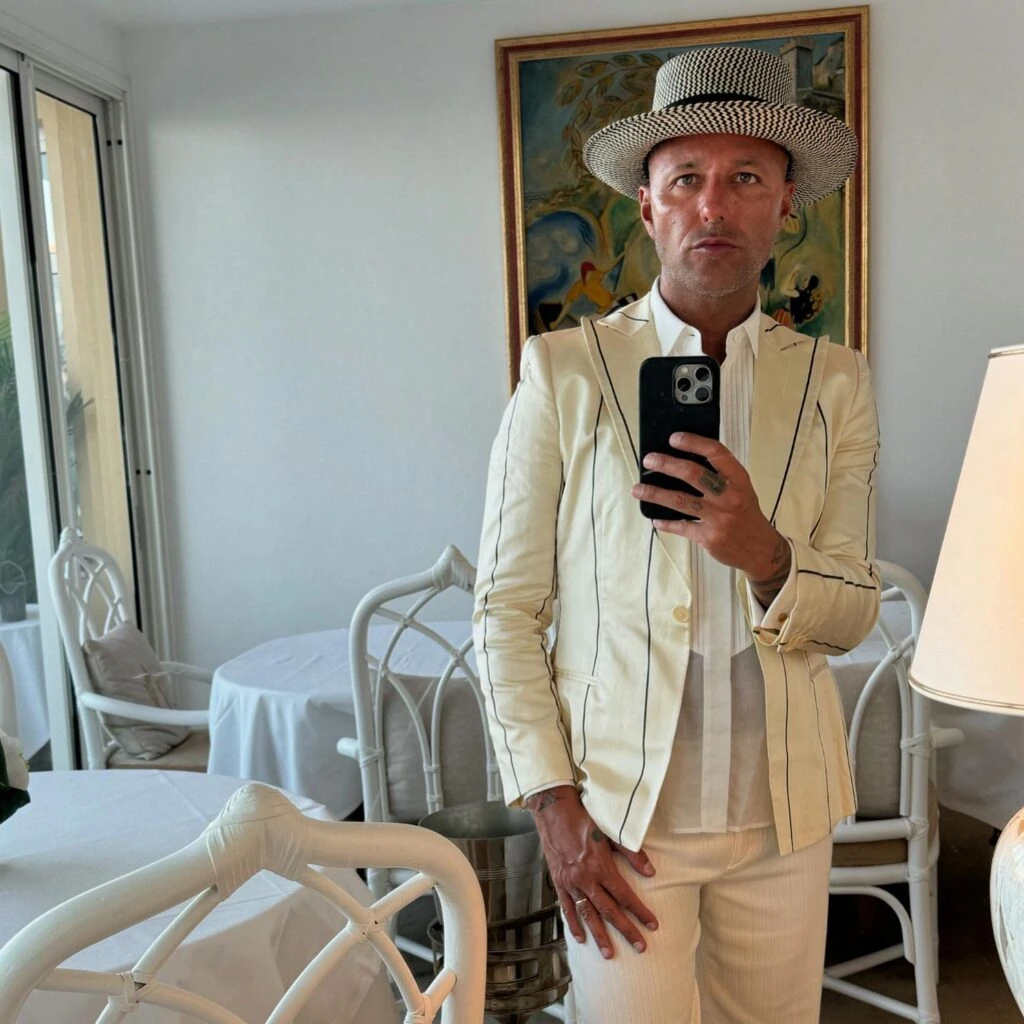 Gaby Álvarez en el cumpleaños de su amigo Nicolás Malleville