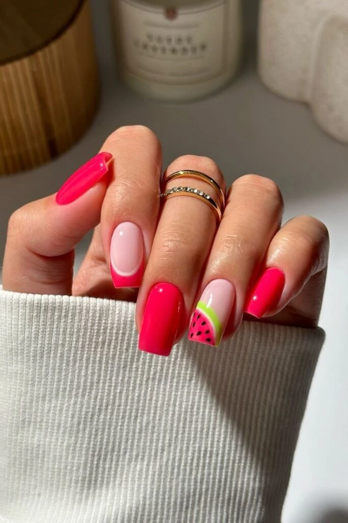 Así es el nail art furor del verano 2025