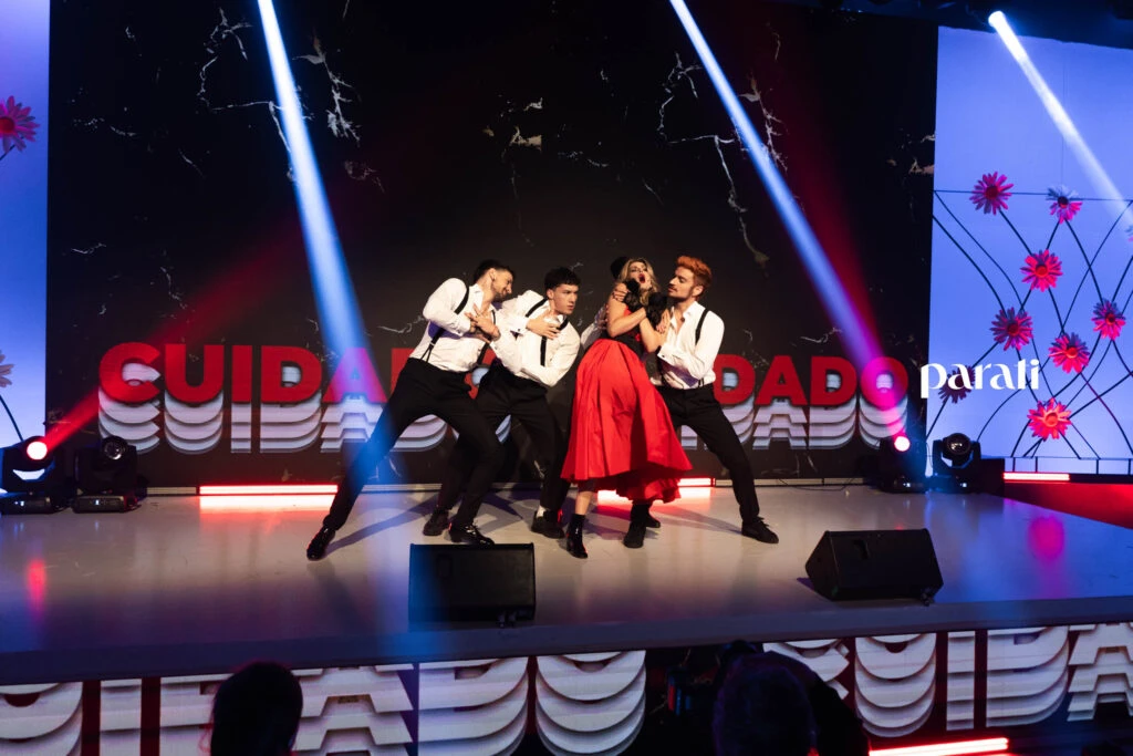 Presentación de "Margarita", la tira de Cris Morena