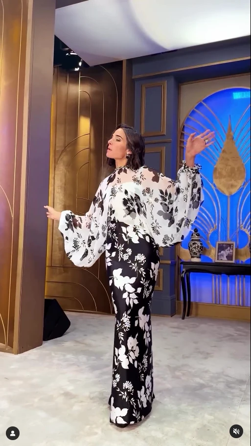 Juana Viale y su espectacular look blanco y negro