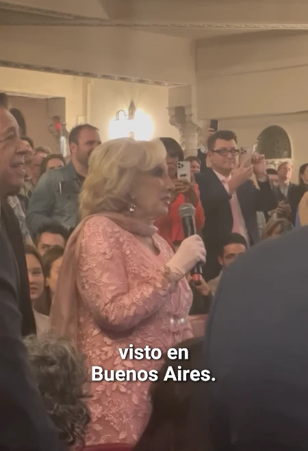 Mirtha Legrand fue al teatro a ver a Juana Viale
