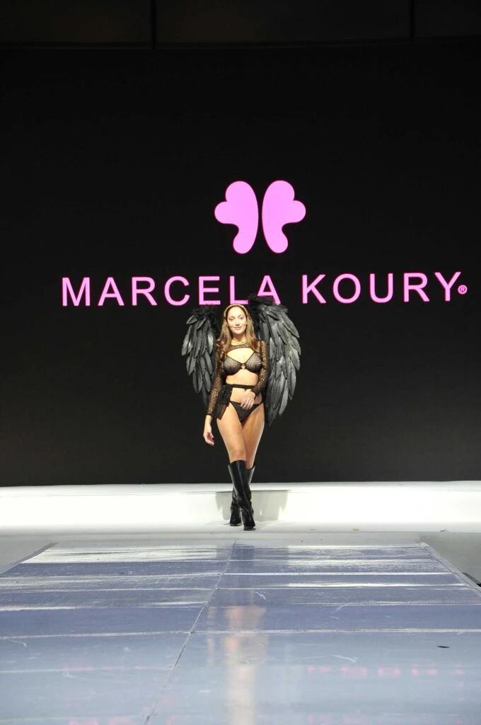 Así fue el debut en la pasarela de Brenda Di Aloy, la hija de Amalia 'Yuyito' González