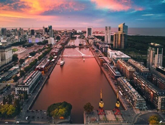 Puerto Madero: la evolución del distrito a través de su diseño arquitectónico
