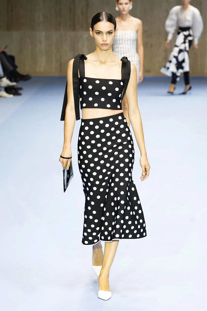 Desfile de Carolina Herrera, primavera verano 2025 en NYFW