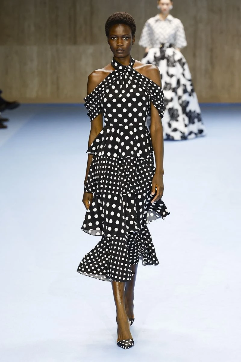Desfile de Carolina Herrera, primavera verano 2025 en NYFW