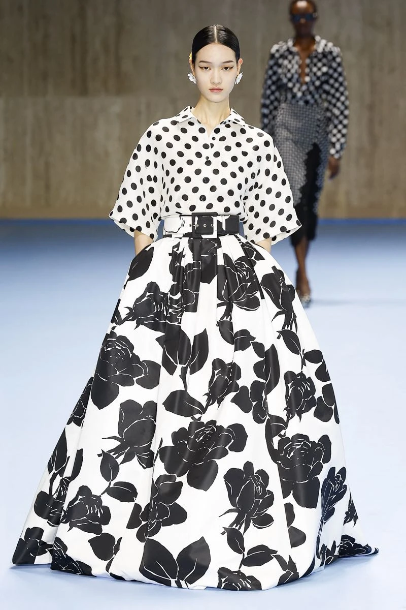 Desfile de Carolina Herrera, primavera verano 2025 en NYFW