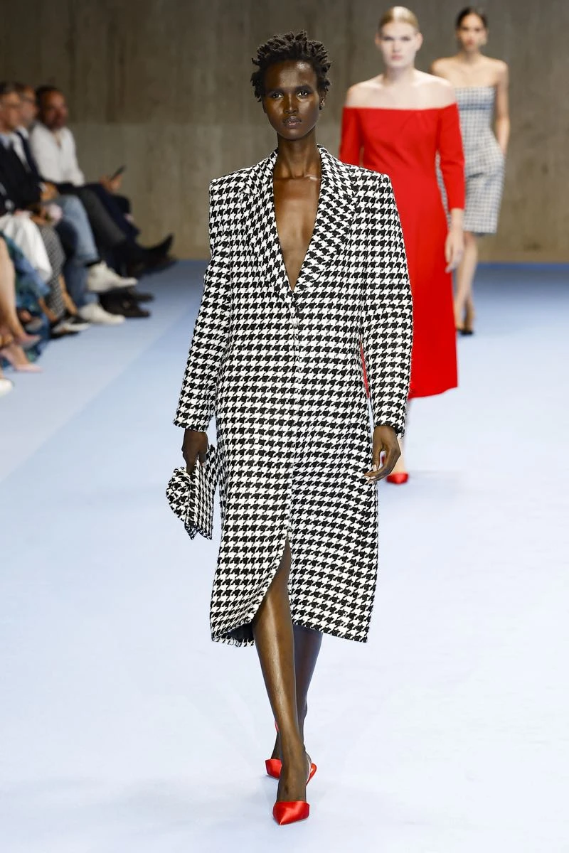 Desfile de Carolina Herrera, primavera verano 2025 en NYFW