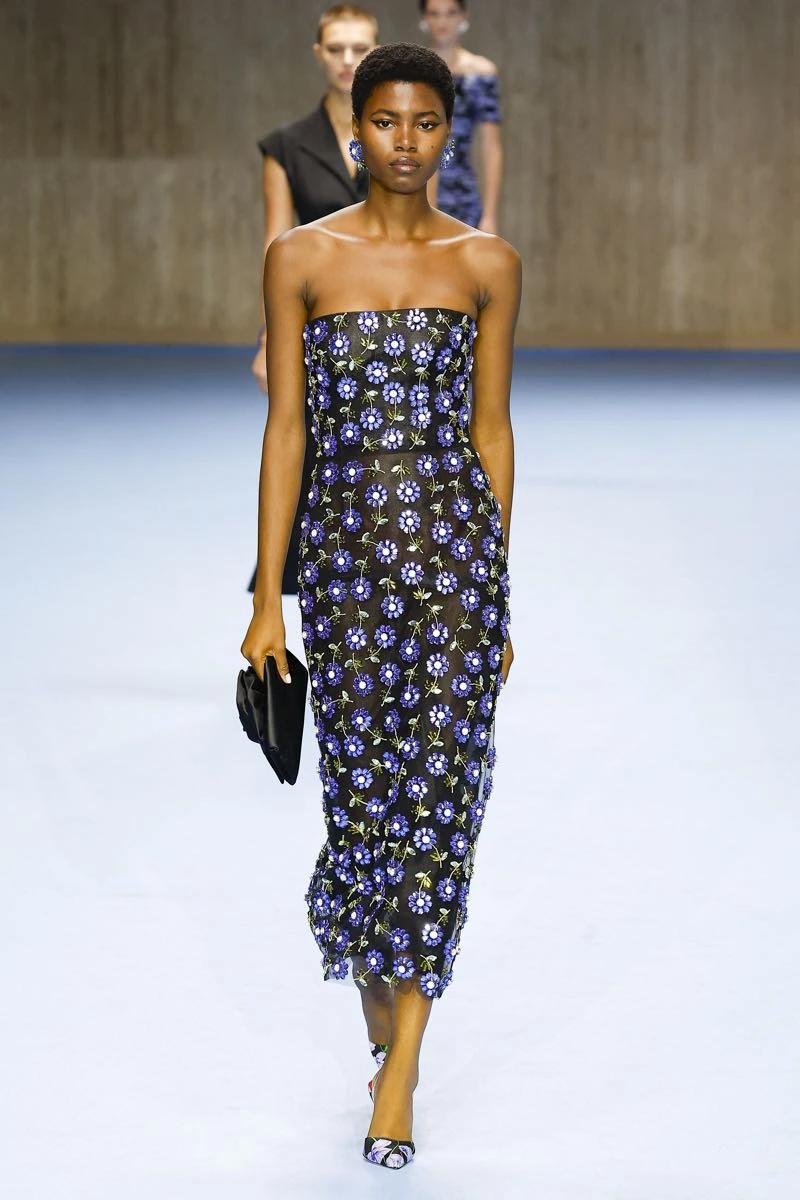 Desfile de Carolina Herrera, primavera verano 2025 en NYFW