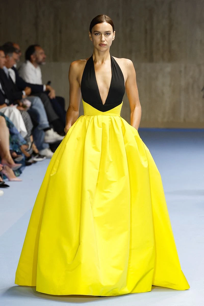 Desfile de Carolina Herrera, primavera verano 2025 en NYFW