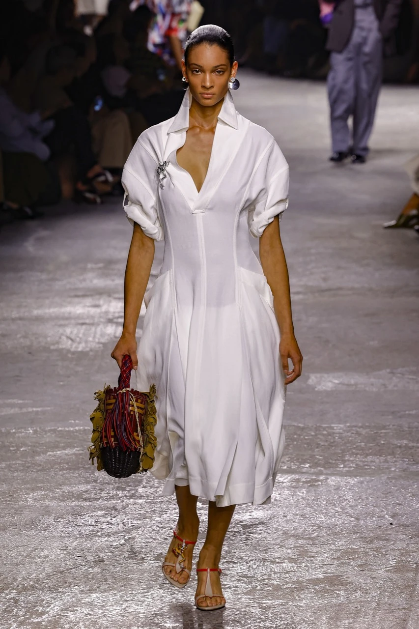 Desfile de Bottega Veneta primavera verano 2025