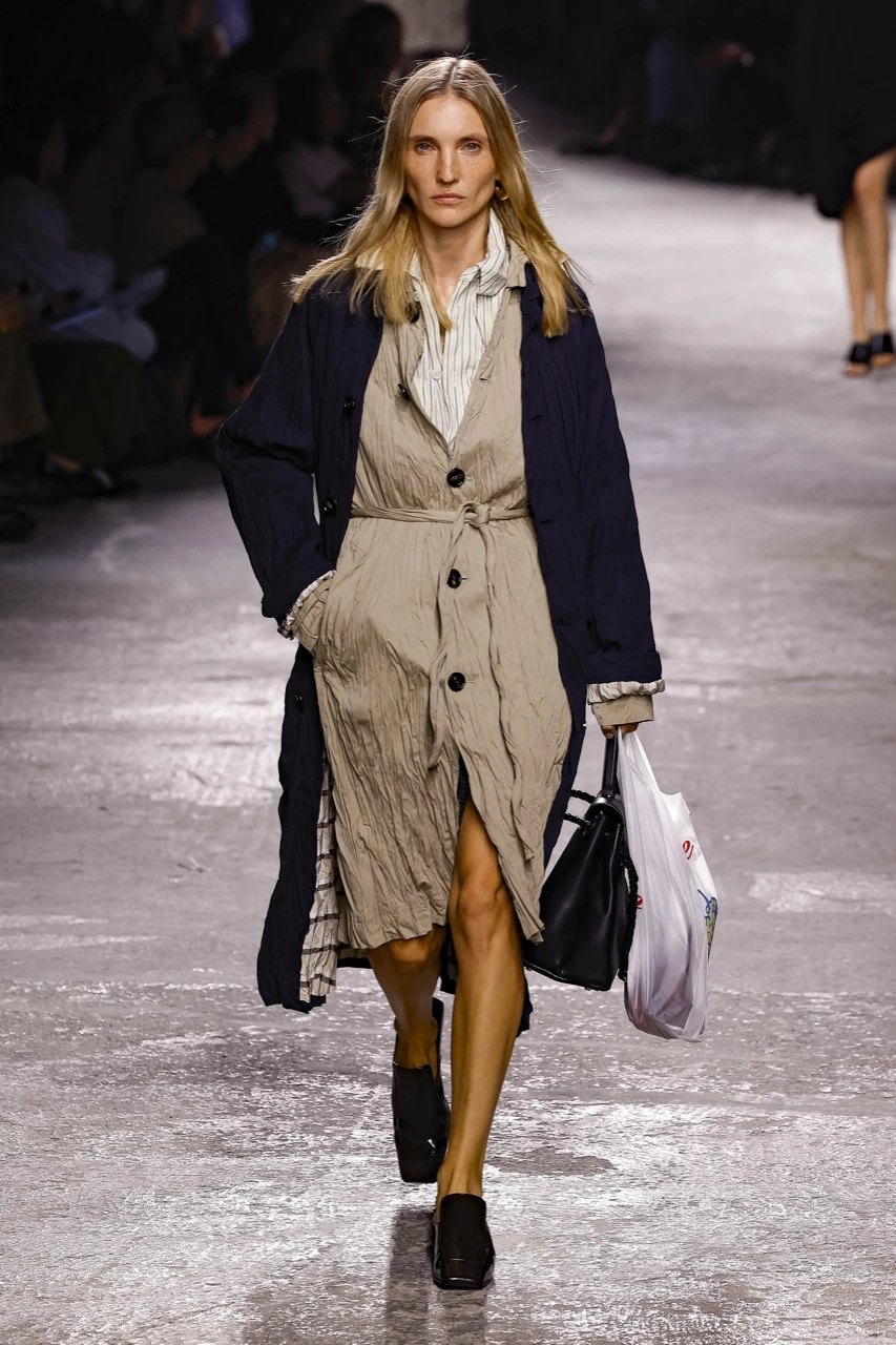 Desfile de Bottega Veneta primavera verano 2025