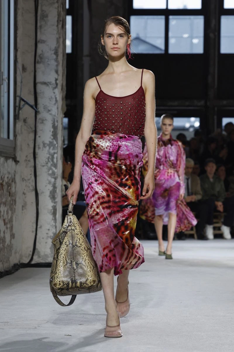Dries Van Noten primavera verano 2025