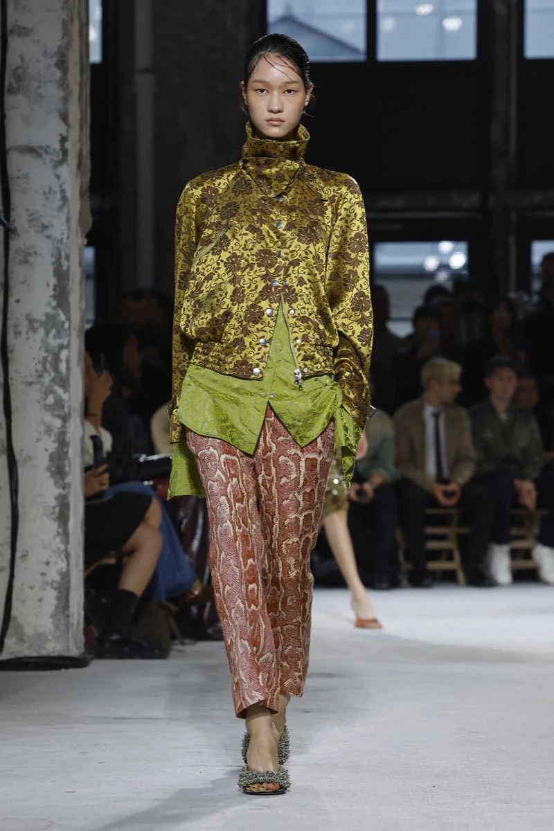 Dries Van Noten primavera verano 2025