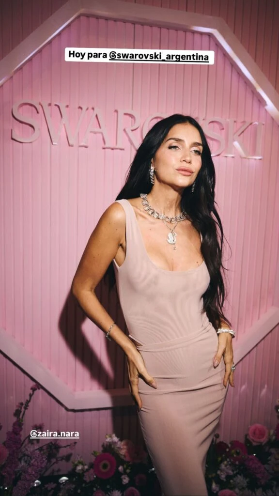 Los looks de Wanda y Zaira Nara en el front row de un desfile en Bs As