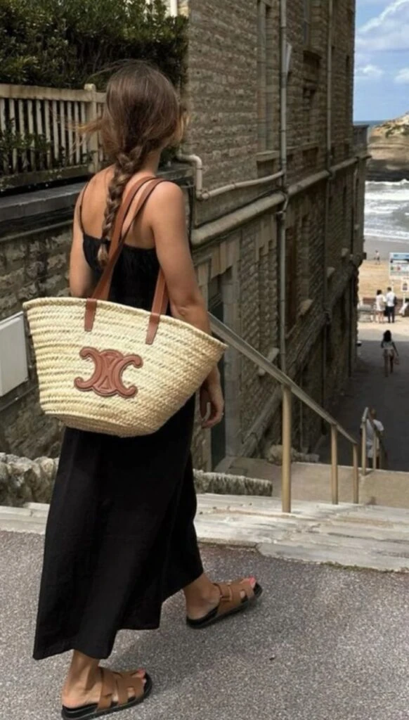 Lo que viene en primavera: las carteras en fibras naturales