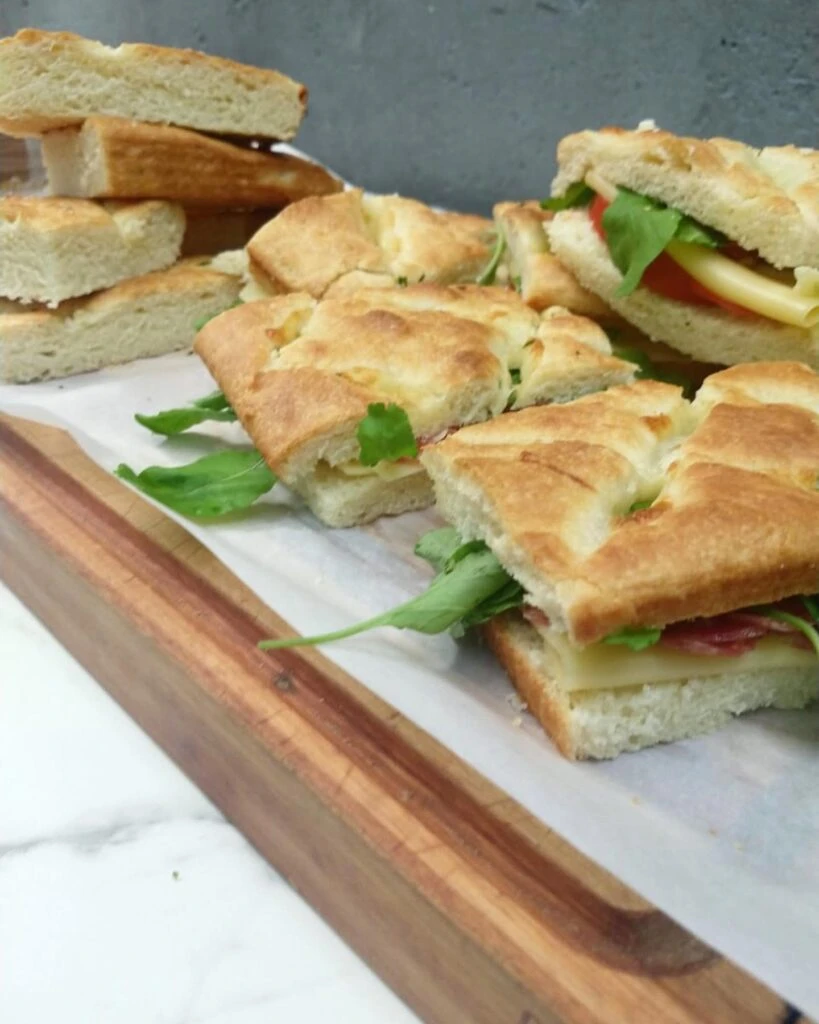 Focaccia al formaggio