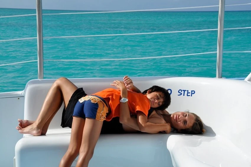 Valentín Giordano con su mamá, en el posteo que realizó el día que Romina Yan hubiera cumplido 50 años.