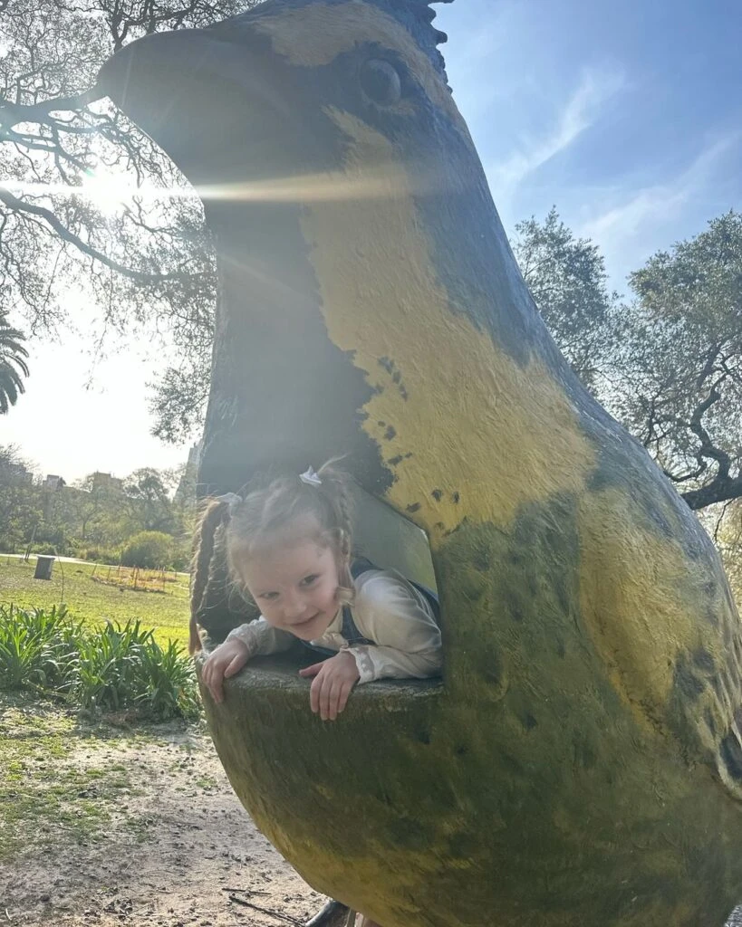 Pampita y Ana Garcia Moritan visitaron el Ecoparque de Buneos Aires