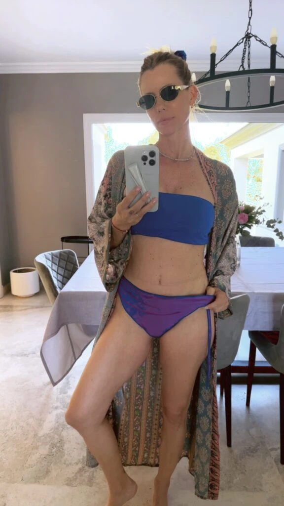 Nicole Neumann inauguró la temporada de trajes de baño