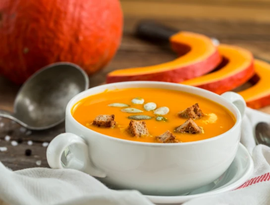 Sopa crema de calabaza la receta veggie y nutritiva para la cena