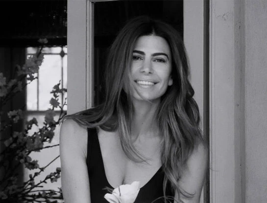 El look de Juliana Awada para una fiesta: causó impacto con encaje y transparencias, la tendencia de la temporada