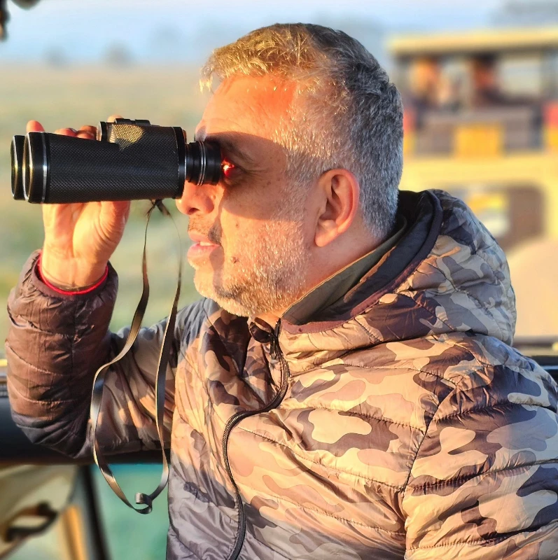 Mario Massaccesi compartió fotos de su viaje exótico a África