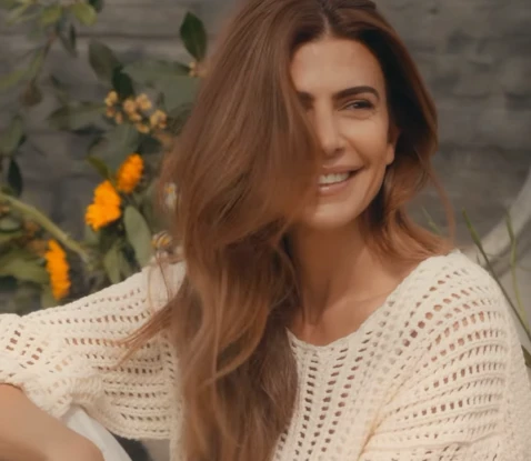 Juliana Awada da cátedra de cómo usar el pantalón estrella de la temporada
