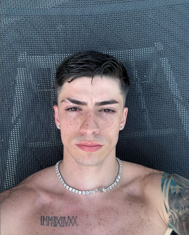 Lauty Gram en la casa de la China Suárez