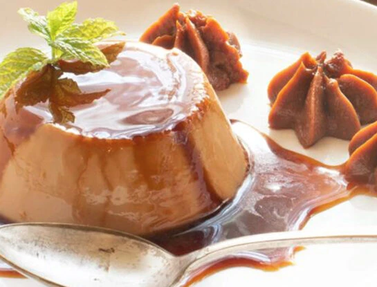 La receta del flan de dulce de leche de Jimena Monteverde: este es el postre perfecto para el Día de la Madre