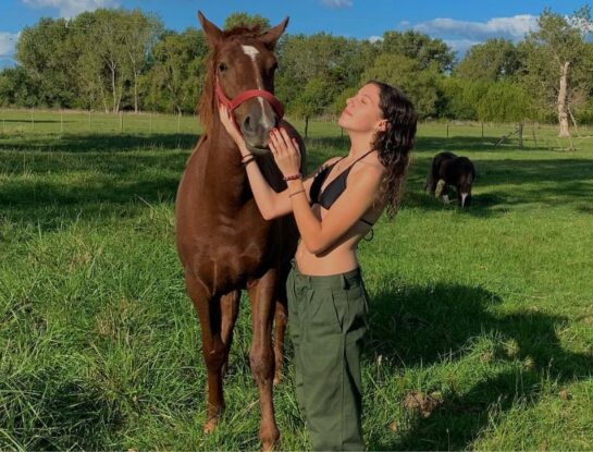 Así está Emma, la hija de Denise Dumas y Campi, a sus 17 años