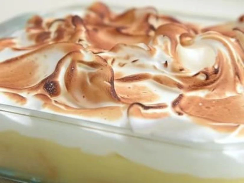 Postre de vainillas, dulce de leche y merengue: una receta ideal para compartir con amigos