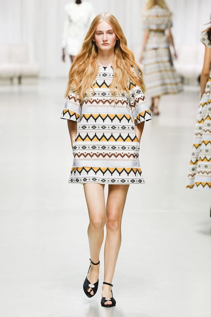 Desfile Leonard, primavera verano 2025