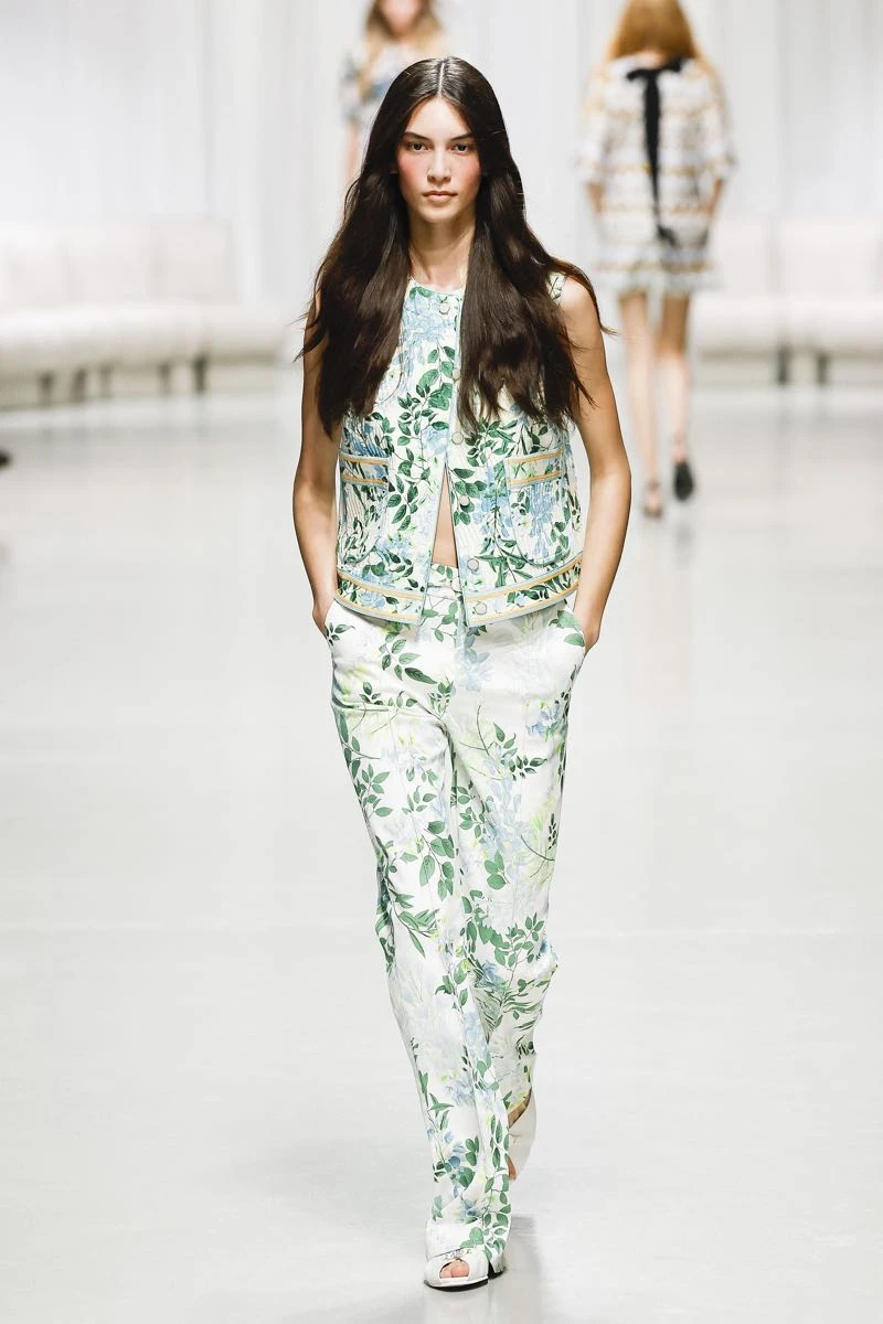 Desfile Leonard, primavera verano 2025