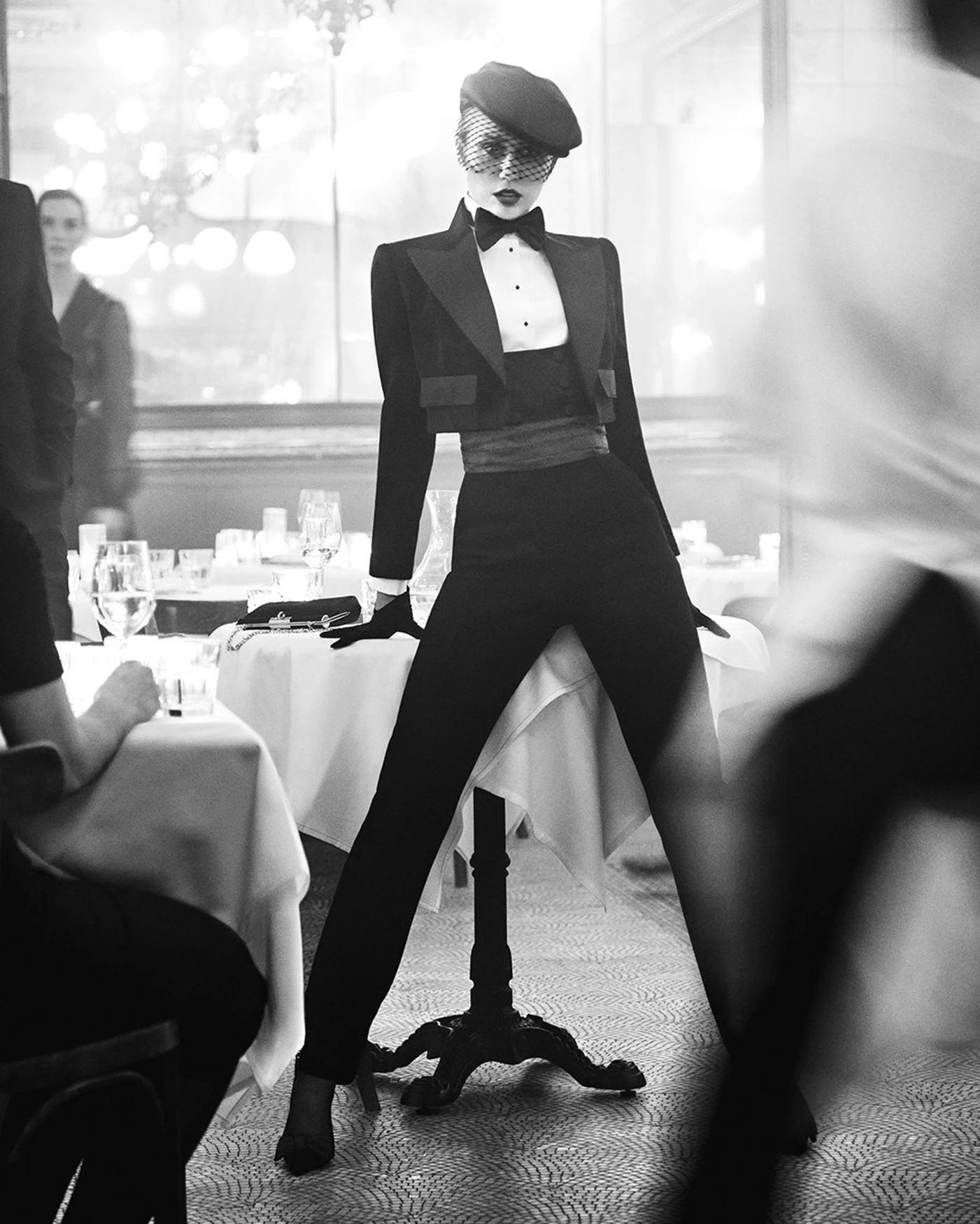 Campaña de Dolce & Gabbana otoño invierno 2024-2025 protagonziada por Miley Cyrus y fotografiada por Steven Meisel.