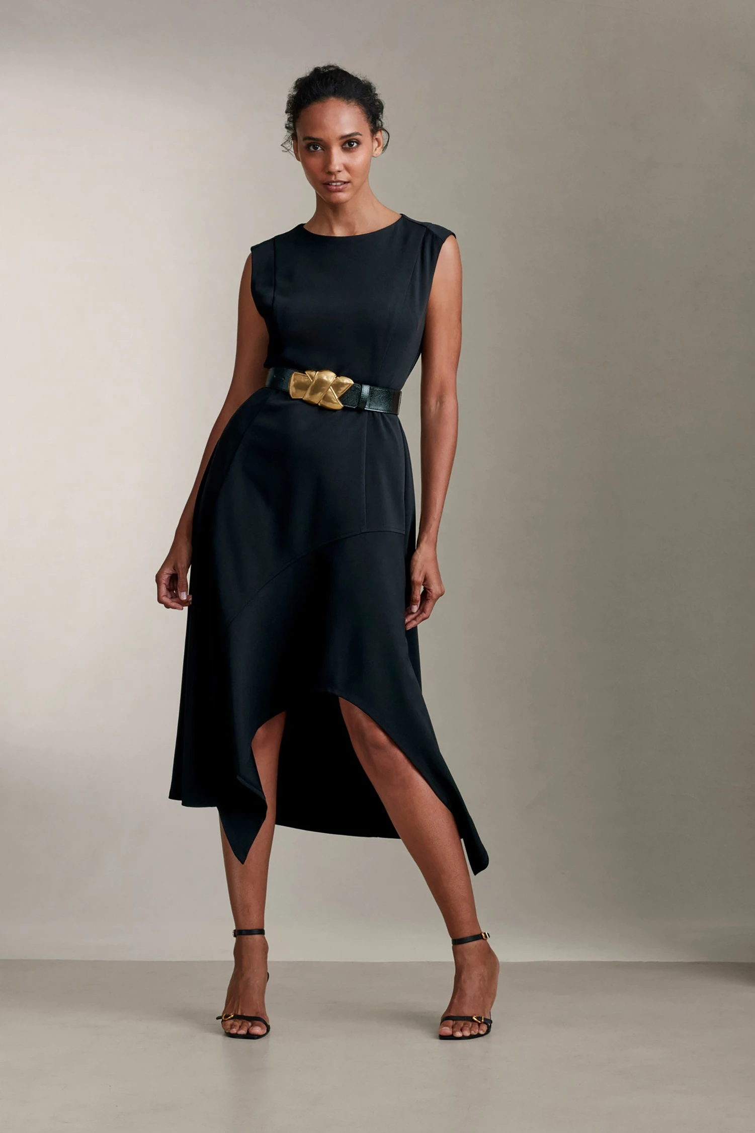 Colección Donna Karan primavera verano 2025.