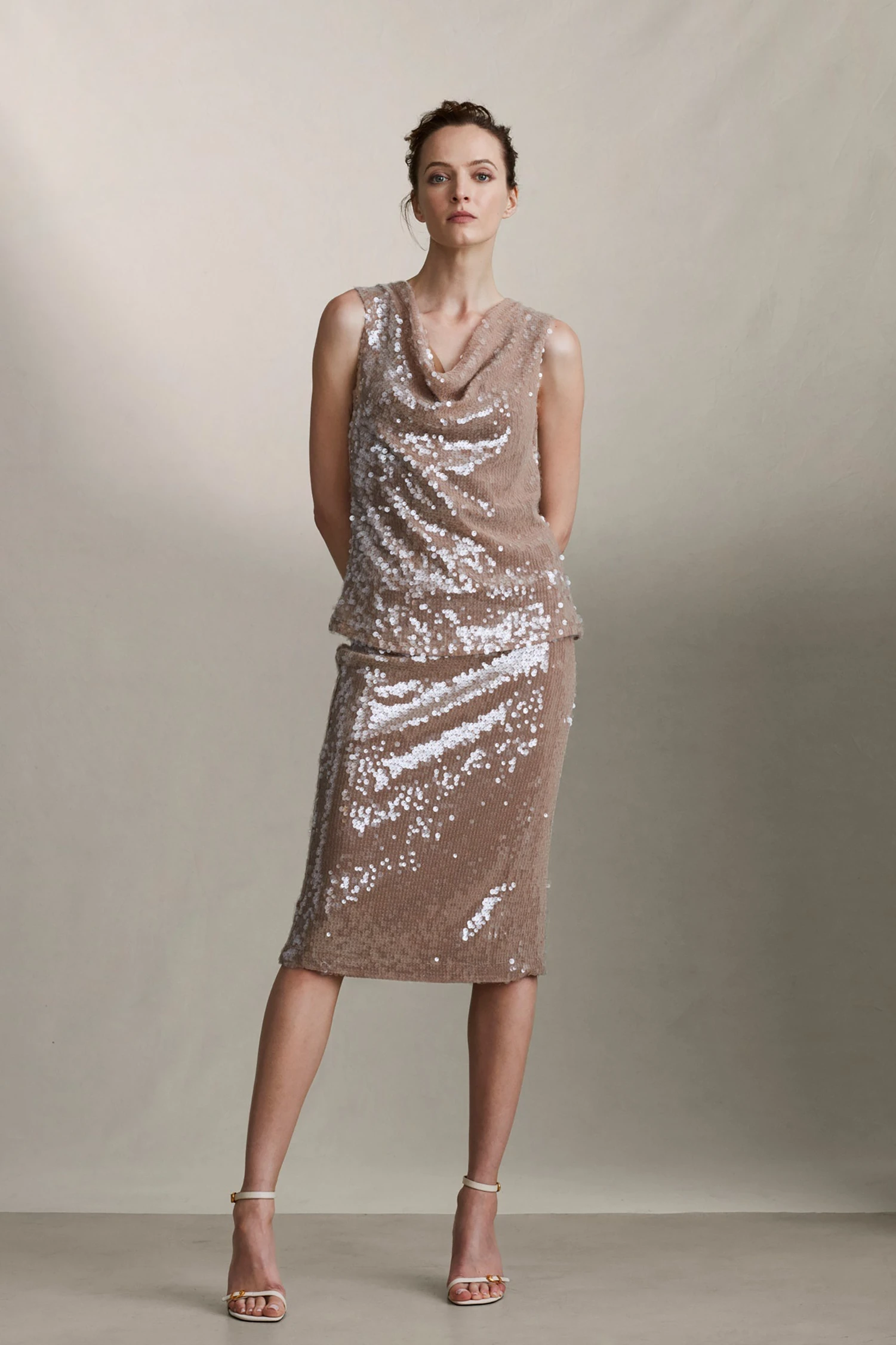 Colección Donna Karan primavera verano 2025.