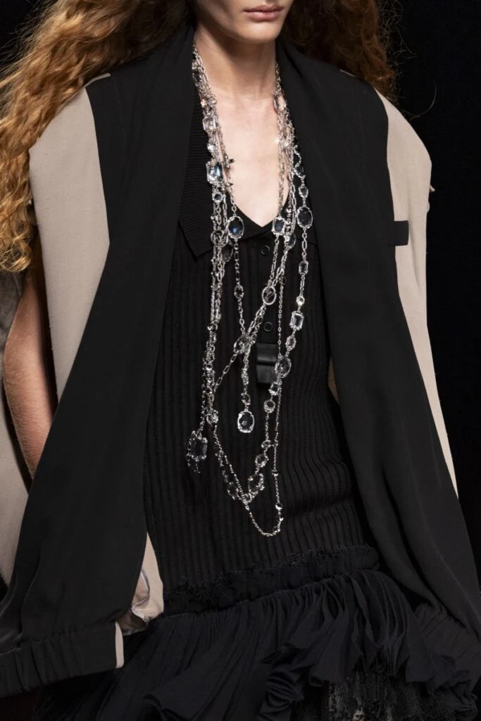 Accesorios en el desfile de Louis Vuitton