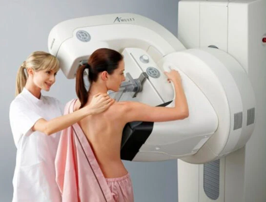 Cáncer de mama: no le des la espalda a la mamografía