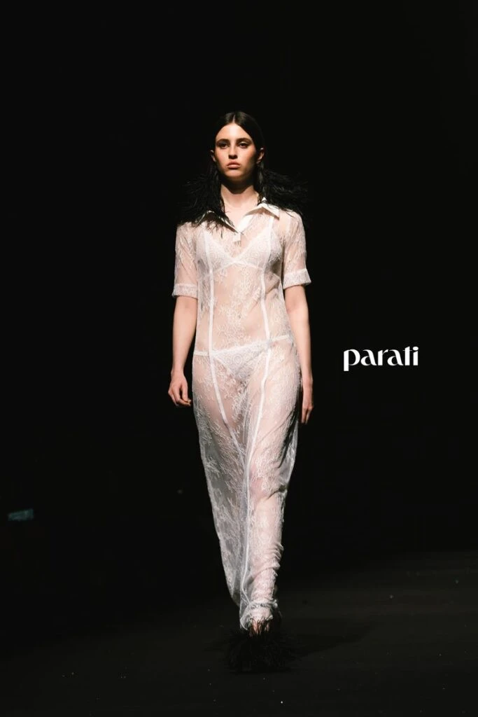 Desfile de Joti Harriague