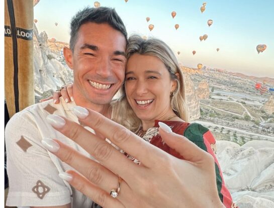 Agustín Neglia anunció su compromiso desde Turquía: así fue la romántica propuesta