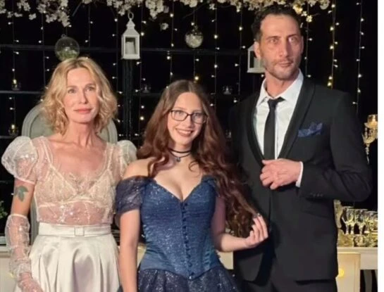 El descargo de Gloria Carrá sobre su look en la fiesta de 15 de Amelia: “No se trauman si me visto de blanco”