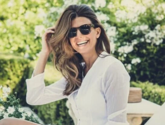 El glamoroso look de noche de Juliana Awada